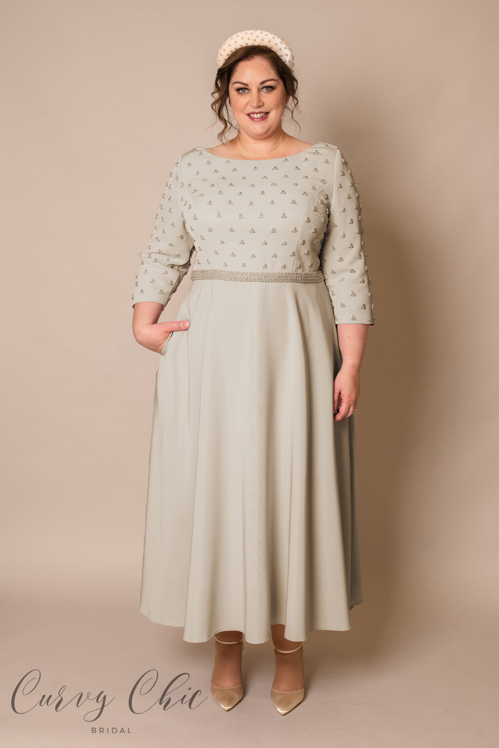 991826 Plus size mother of the bride:groom dress taupe Ireland