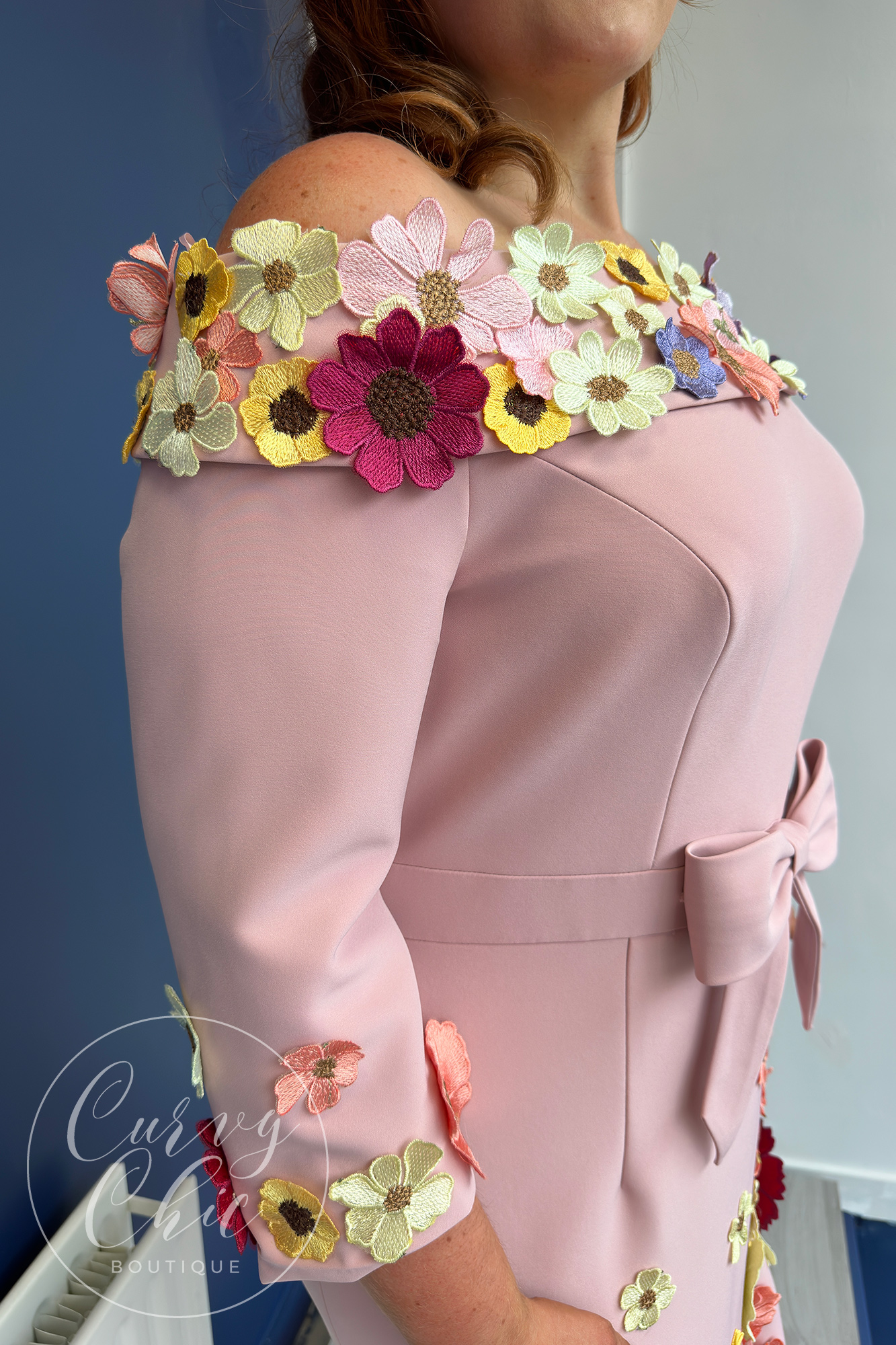 Blush Pink Floral Midi Dress | 992037 close detail