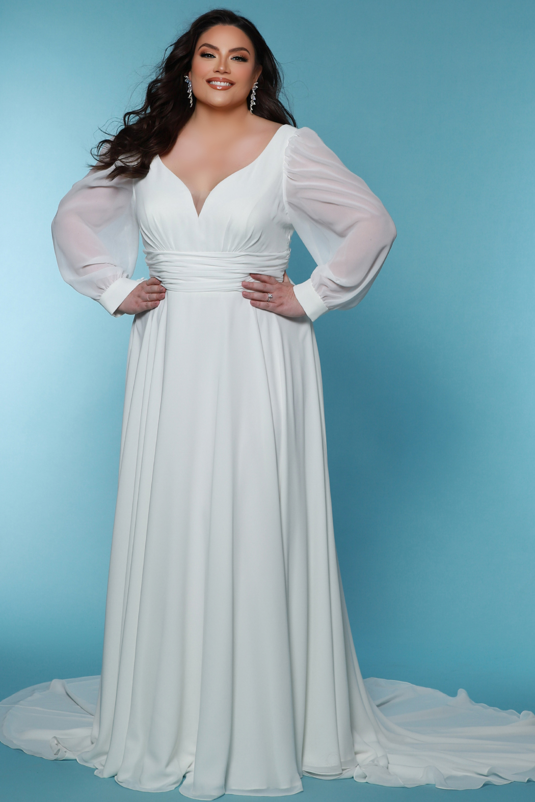 Jasmine, Plus size Wedding Dress